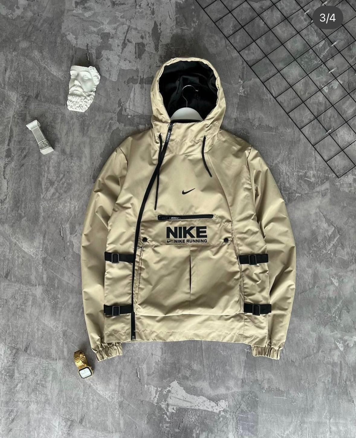 NIKE RUNNING JACKET